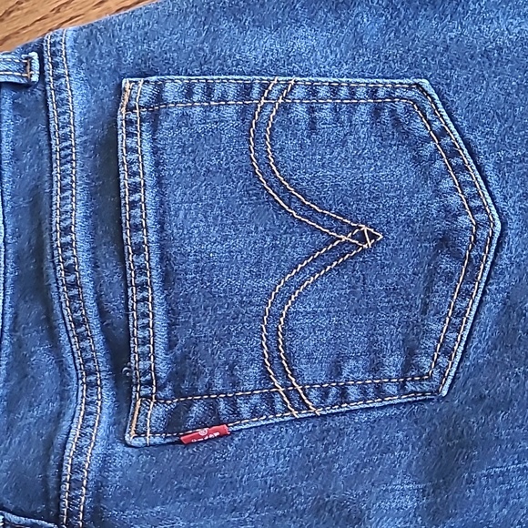 Levi's 515 Bootcut Red Tag Classic 5 Pocket Denim Jeans - Size 6 - Picture 12 of 13